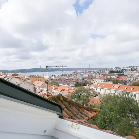 Апартаменти Loft Bairro Alto Лісабон