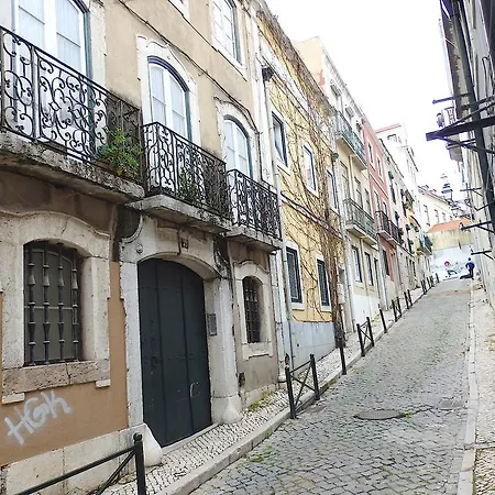 Loft Bairro Alto * Lisbona