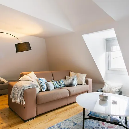 Loft Bairro Alto * Lisbona